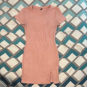Elegant Pink Ribbed Knit Dress